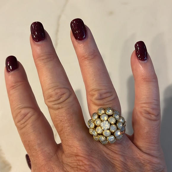 Antique Rarity Opalescent Studded Stretch Ring fits any size - Picture 1 of 4